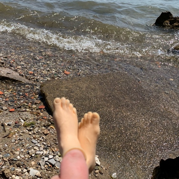 Meet your Posher, Chrissy - Picture 2 of 2